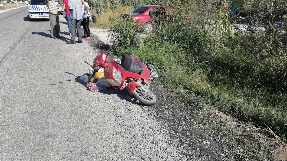 Ereğli'de Elektrikli Bisiklet Traktörün Altında Kaldı