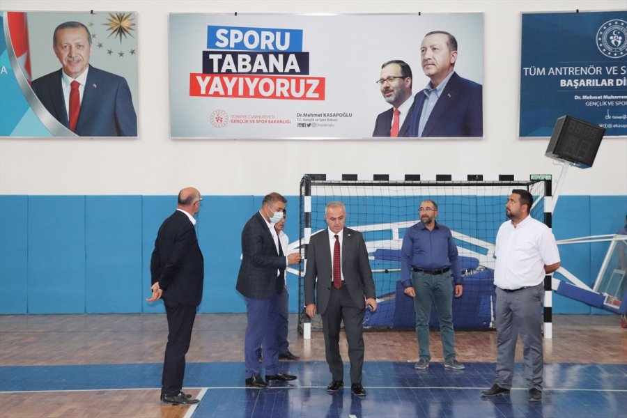 Ak Parti Karaman Milletvekili Şeker, Spor Yatırımlarını İnceledi