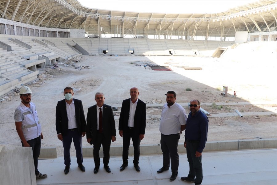 Ak Parti Karaman Milletvekili Şeker, Spor Yatırımlarını İnceledi