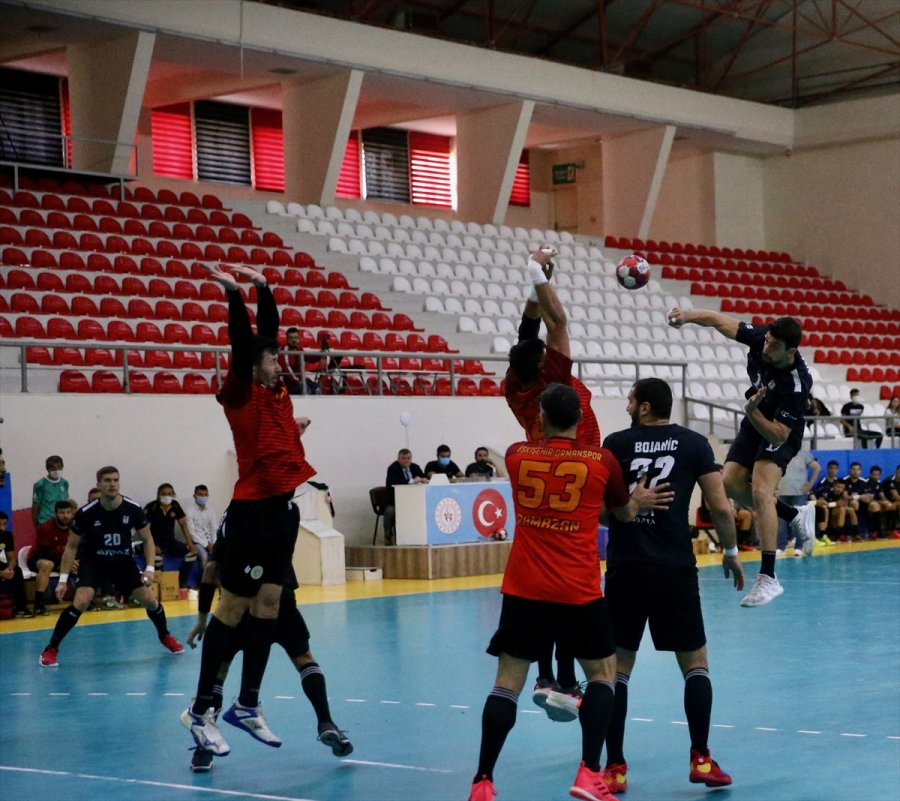 1. Ulusal Yunus Emre Hoşgörü Hentbol Turnuvası Sona Erdi