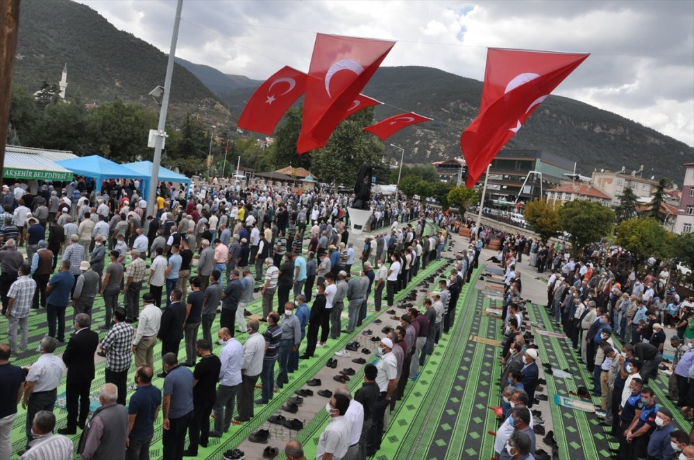 Şehit Piyade Sözleşmeli Er Ömer Faruk Erdem, Konya'da Son Yolculuğuna Uğurlandı