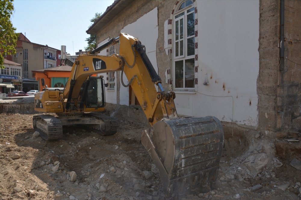 Çumra'da Ulu Cami'de Yenileme Çalışmaları