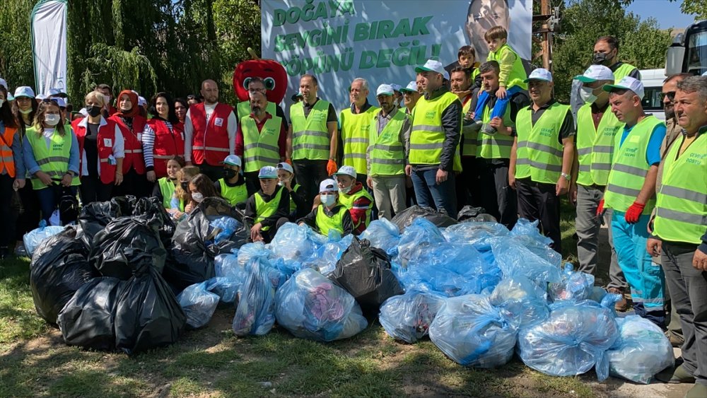 Niğde'de Dünya Temizlik Günü Etkinliği
