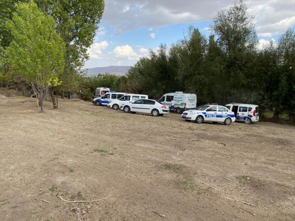 Niğde'de Bir Kişi Elma Bahçesinde Ölü Bulundu