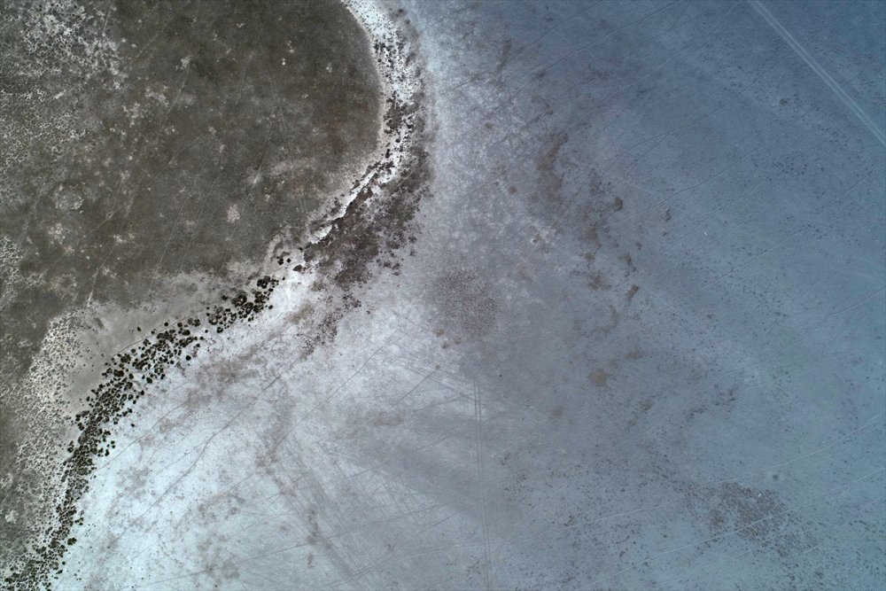 Yay Gölü'nde Eylülde de Kuraklık Hakim