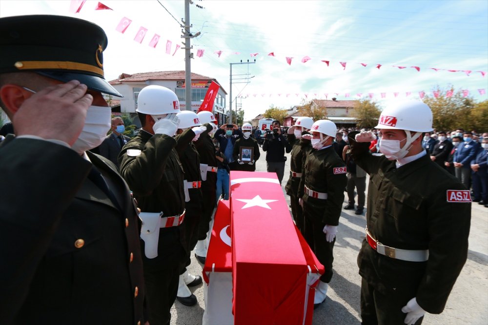 Şehit Piyade Uzman Çavuş Faruk Eser Son Yolculuğuna Uğurlandı