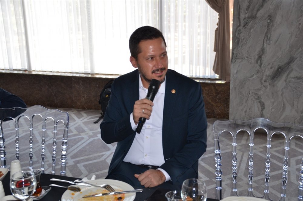 Ak Parti Karaman Milletvekili Selman Oğuzhan Eser Basın Mensuplarıyla Buluştu