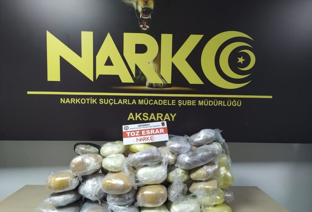 Aksaray'da Uyuşturucu Sattıkları İddia Edilen 4 Şüpheli Tutuklandı