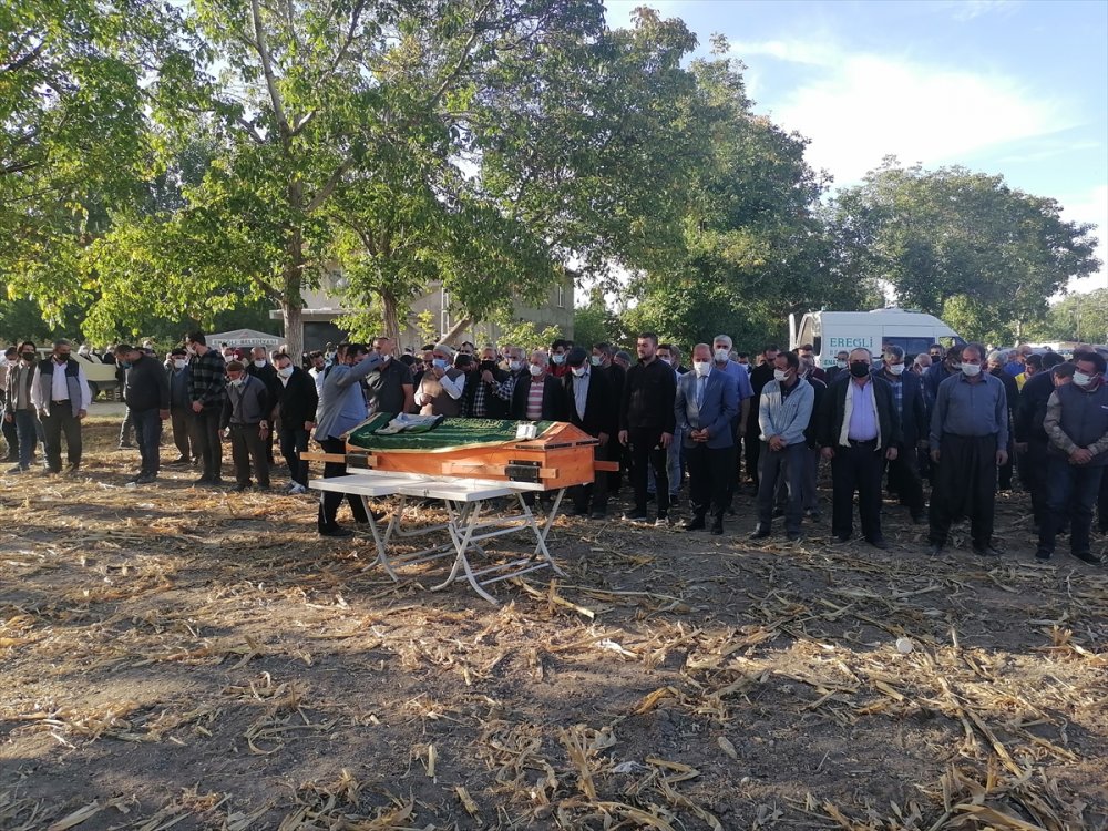 Konya'da Sulama Havuzunda Hayatını Kaybeden Çocuk Defnedildi