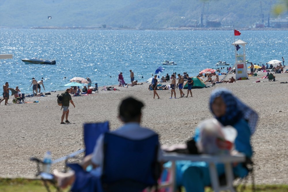 Antalya'da Ekimde Deniz Keyfi