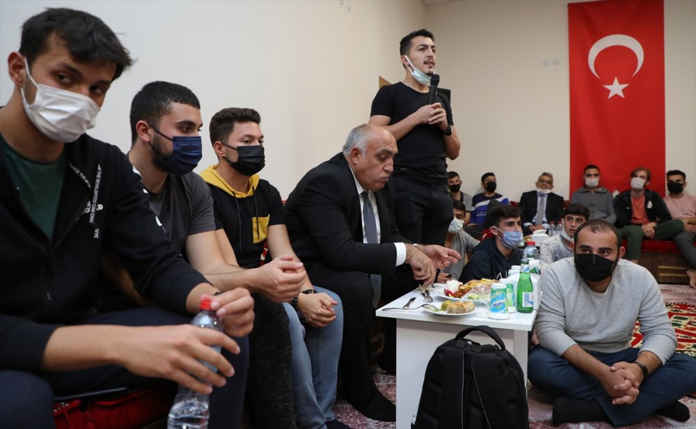 Aksaray'da Öğrencilerler Keyifli Anlar