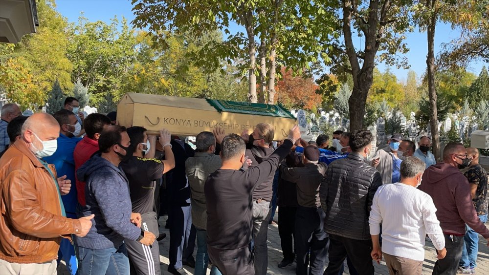 Eski Milli Atlet Zekeriya Akdoğan, Konya'da Toprağa Verildi