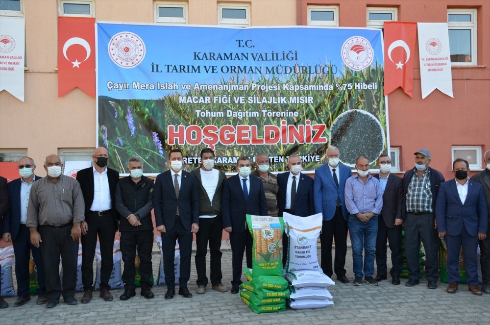 Karaman'da Çiftçilere Silajlık Mısır Tohumu Dağıtıldı