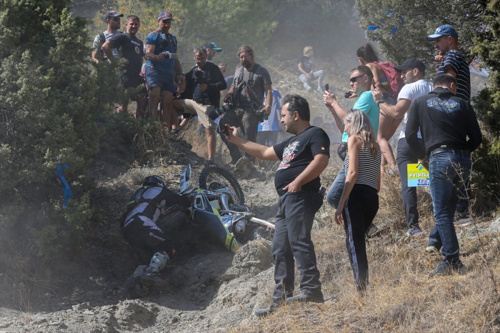 Sea To Sky Enduro Yarışları'nda "Sky Race" Etabını Wade Young Kazandı