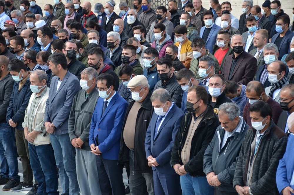 Karaman'da Vefat Eden Öğretmene Son Görev