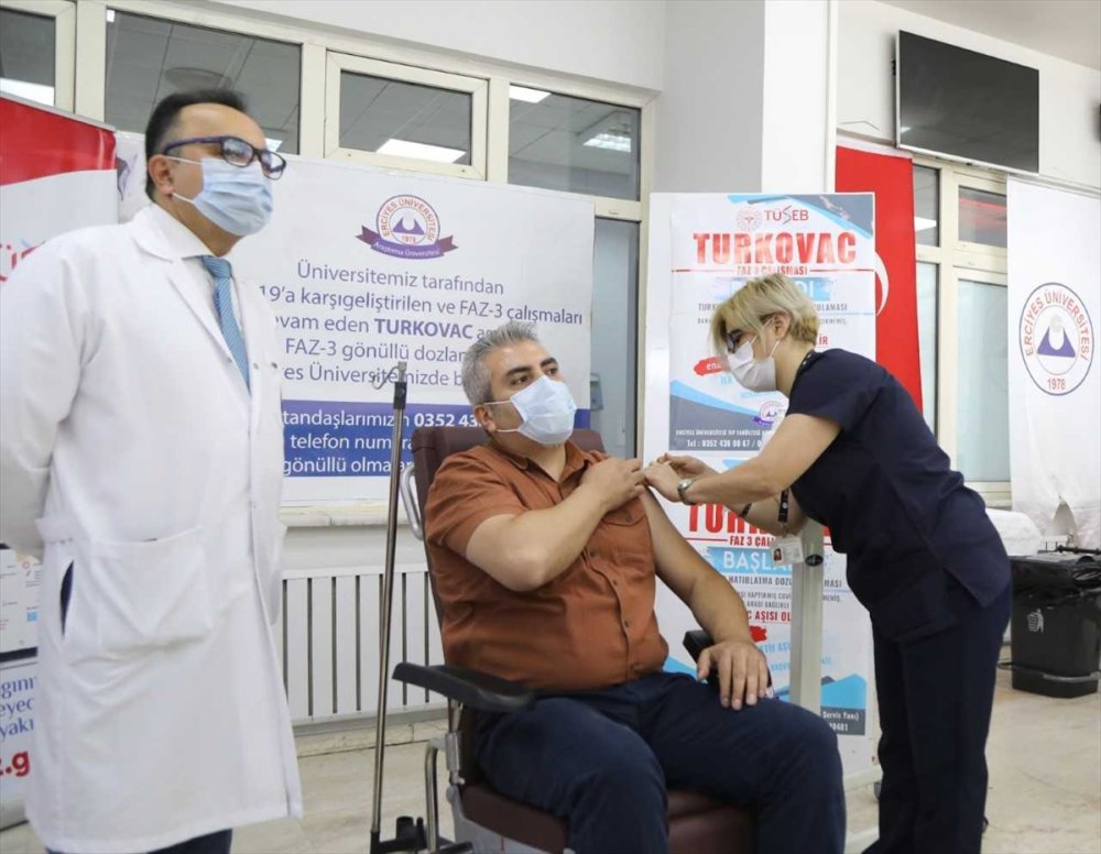 Turkovac Aşısı, Gönüllülere Uygulanıyor