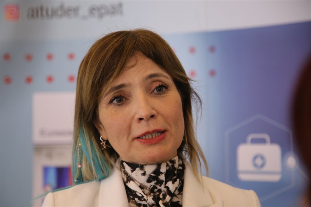 Gençlerin Rahatlığı Toplum Sağlığını Tehdit Ediyor