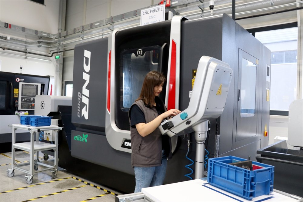 Konya'daki "Model Fabrika" Firmalarda Verimliliği Artırıyor