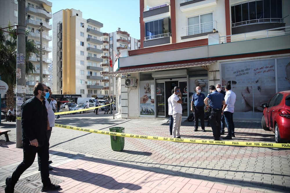Mersin'de Doktorların Tartışmasında Bir Kişi Yaralandı
