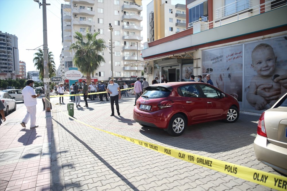 Mersin'de Doktorların Tartışmasında Bir Kişi Yaralandı