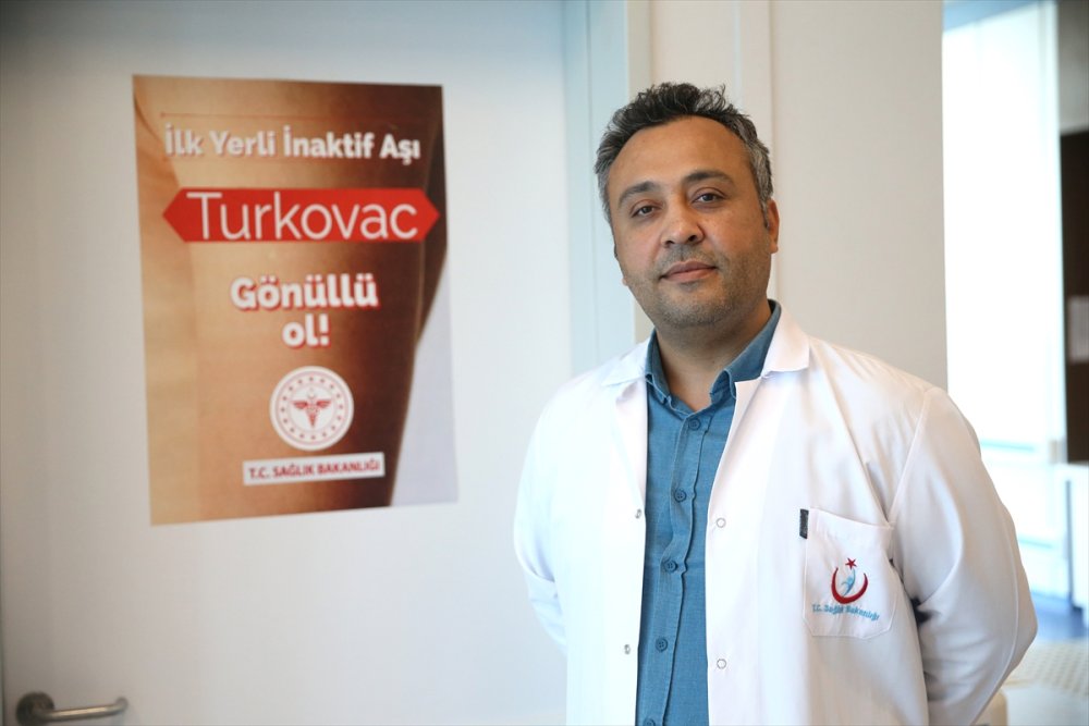 Mersin'de Turkovac Faz-3 Çalışması Kapsamında Gönüllüler Aşılanıyor