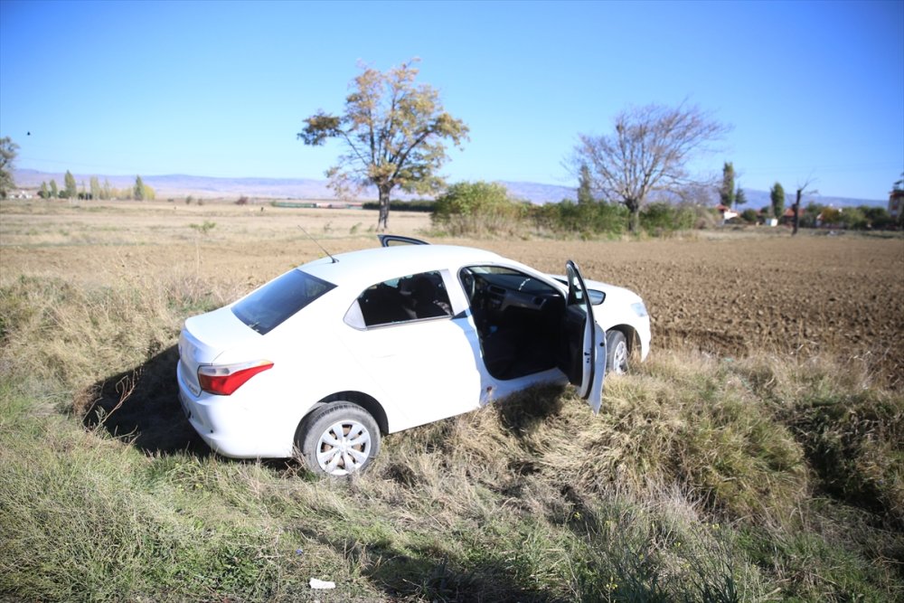 Otomobilinde Ölü Bulundu