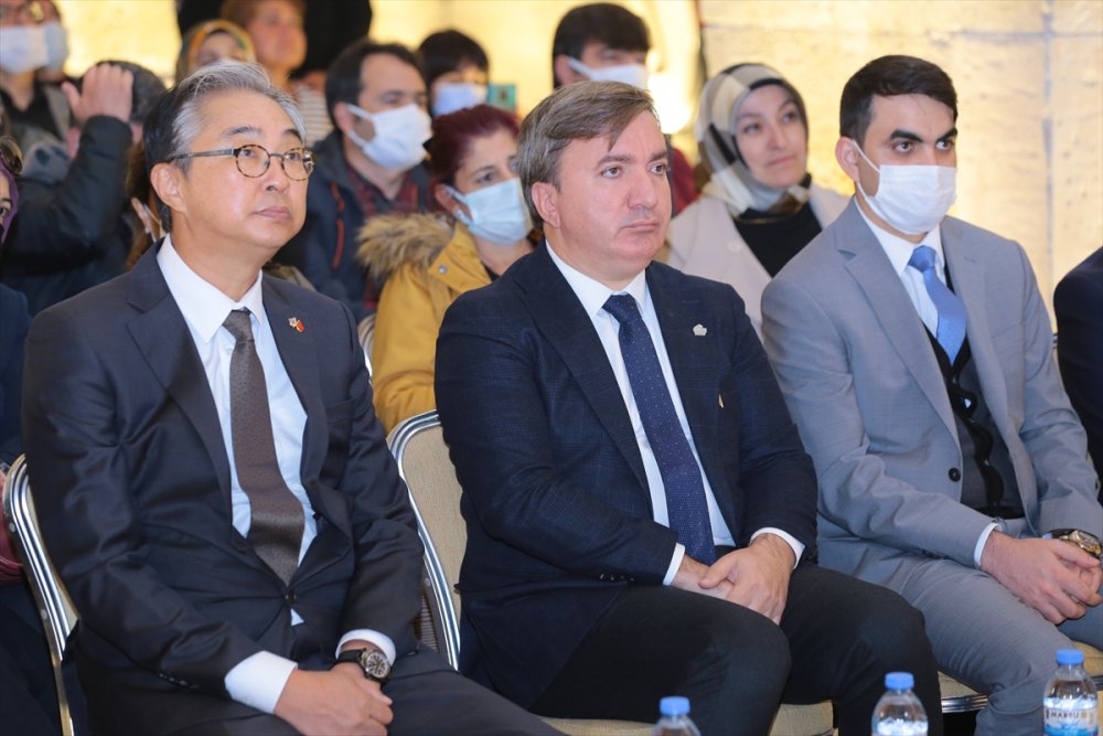 Aksaray’da Kore - Türk Tarih Semineri Düzenlendi