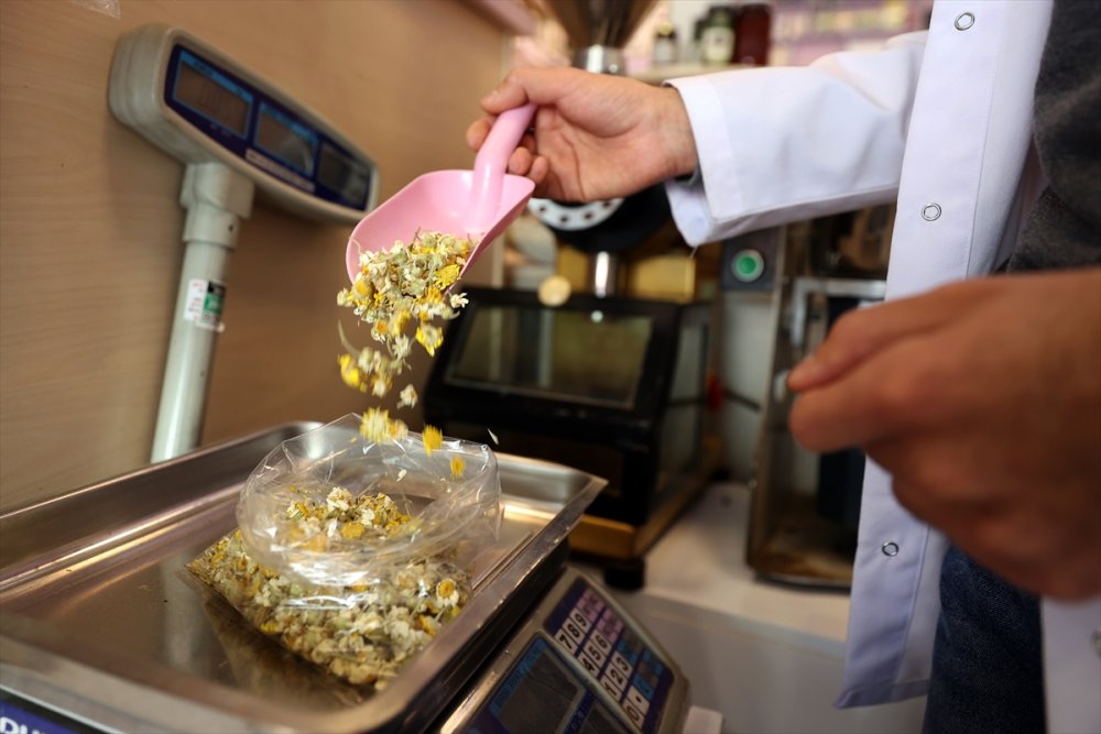 Yanlış Tüketilen Bitki Çayları Şifadan Çok Zarar Veriyor