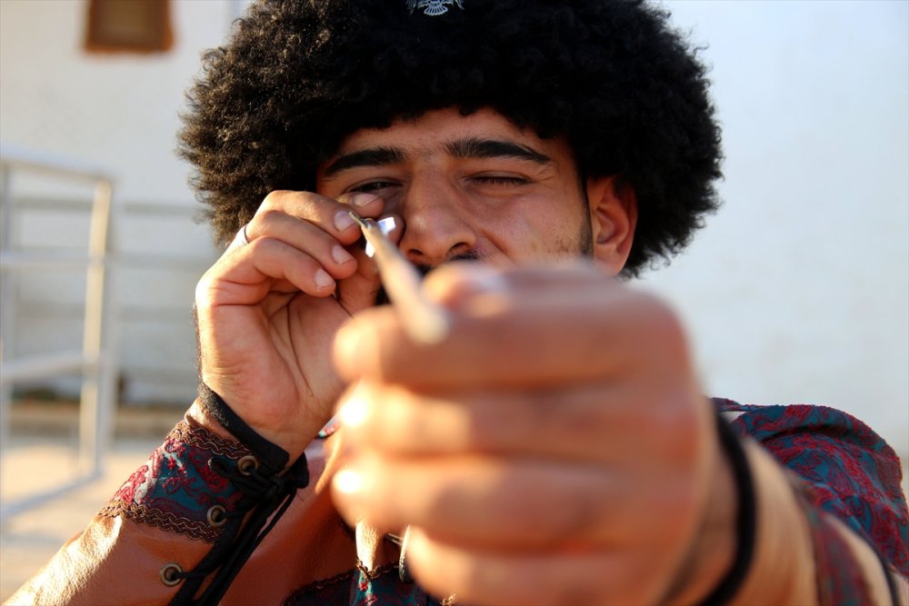 Bilgisayar Oyunu İle Başlayan Merak Eğitmen Yaptı