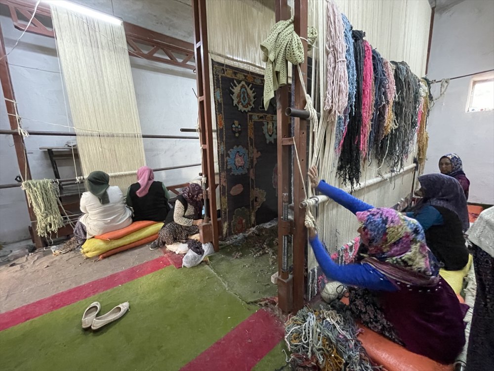 Köylü Kadınların El Emeği Özlem Muhtar İle İhracata Dönüştü