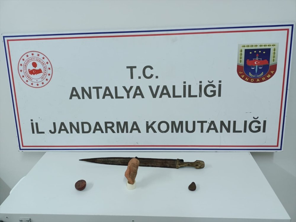 Antalya'da Tarihi Eser Operasyonunda 1 Şüpheli Yakalandı