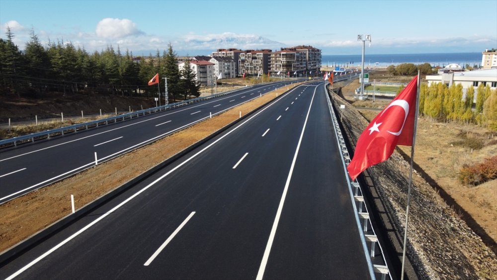 Bakan Karaismailoğlu, Konya'da Çevre Yolu Açılışı Töreninde Konuştu