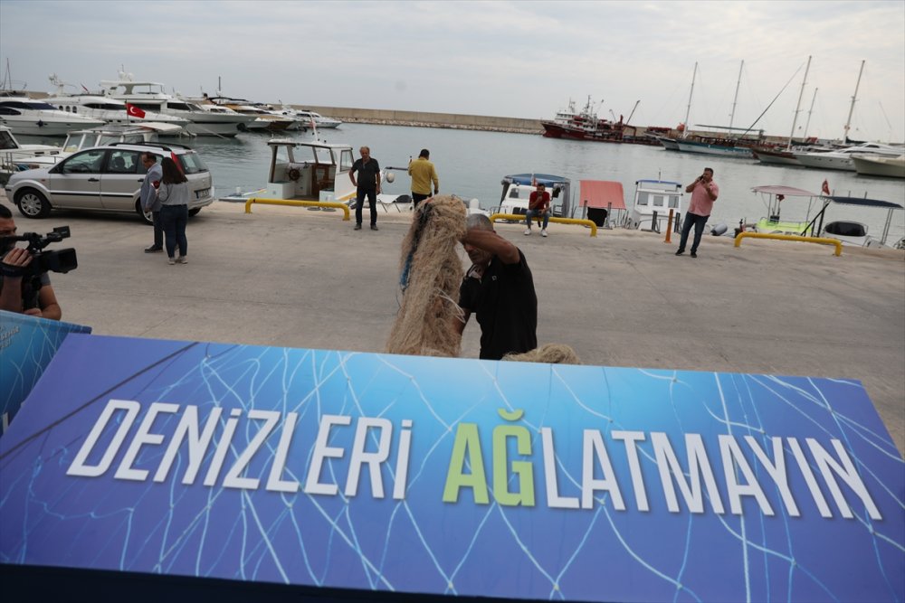 Antalya'da Deniz Canlılarına Zarar Veren "Hayalet Ağlar" Konteynerde Toplanacak