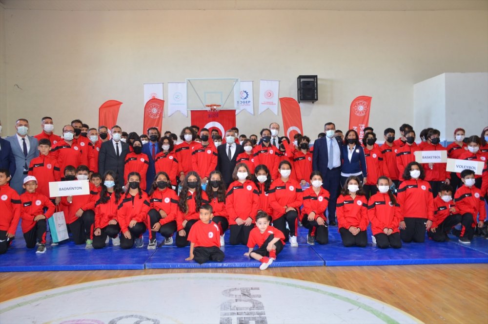 Karaman'da Umuda Smaç Projesi'nin Açılışı Gerçekleştirildi