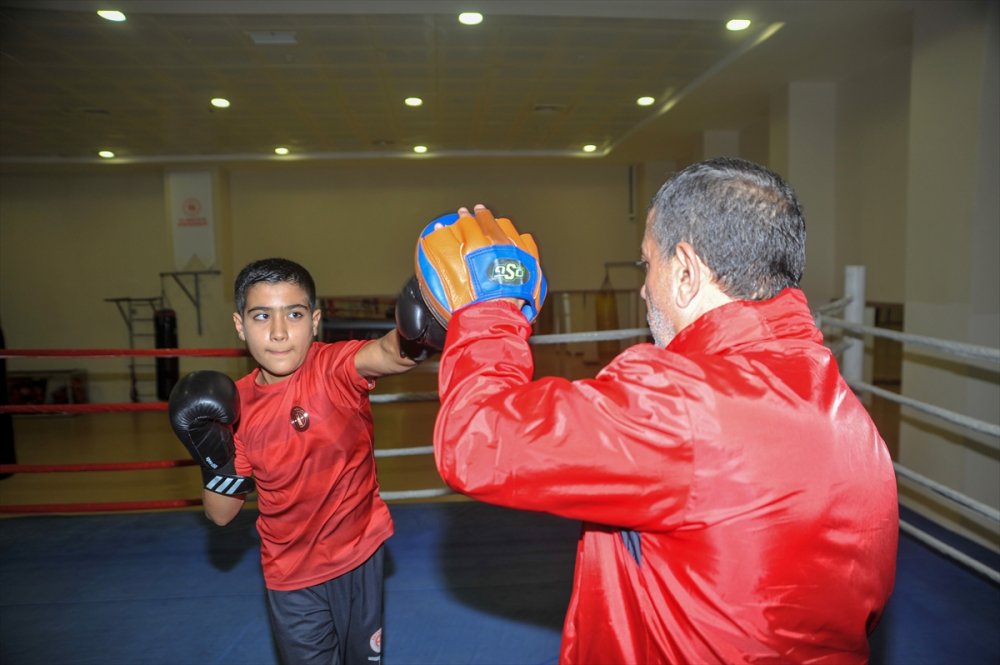 Lösemiyi 2 Yılda "Eakavt Etti" Ve Çok Sevdiği Ringlere Döndü