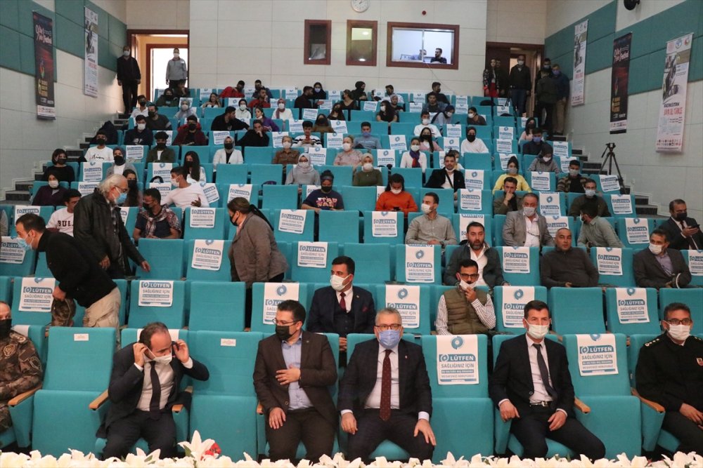 Niğde'de 6. Türk Dünyası Belgesel Film Festivali Kapsamında Film Gösterimi Yapıldı