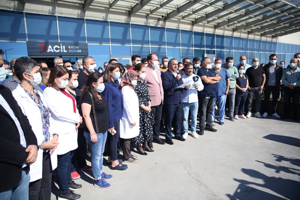 Sağlık Çalışanlarında Darp Protestosu