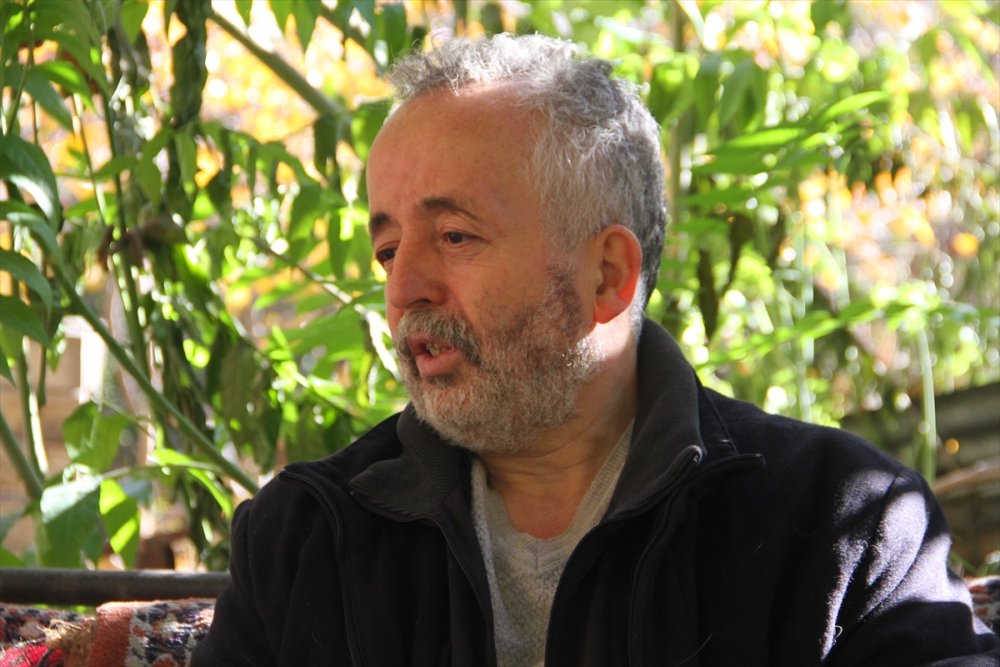 13 Yaşındaki Azra, Babasının Desteğiyle Kanseri Yendi