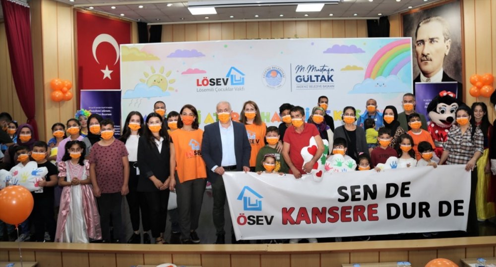 Akdeniz Belediye Başkanı Gültak, Lösemili Çocuklarla Buluştu