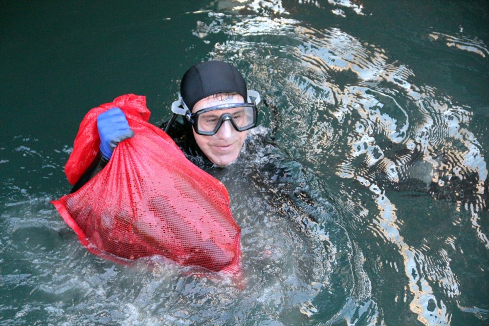 Antalya'da Dip Temizliğinde Yok Yoktu