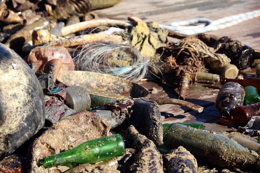 Antalya'da Dip Temizliğinde Yok Yoktu