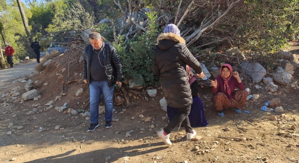 Gülnar'da 3 Yaşındaki Yörük Kızı Aranaıyor