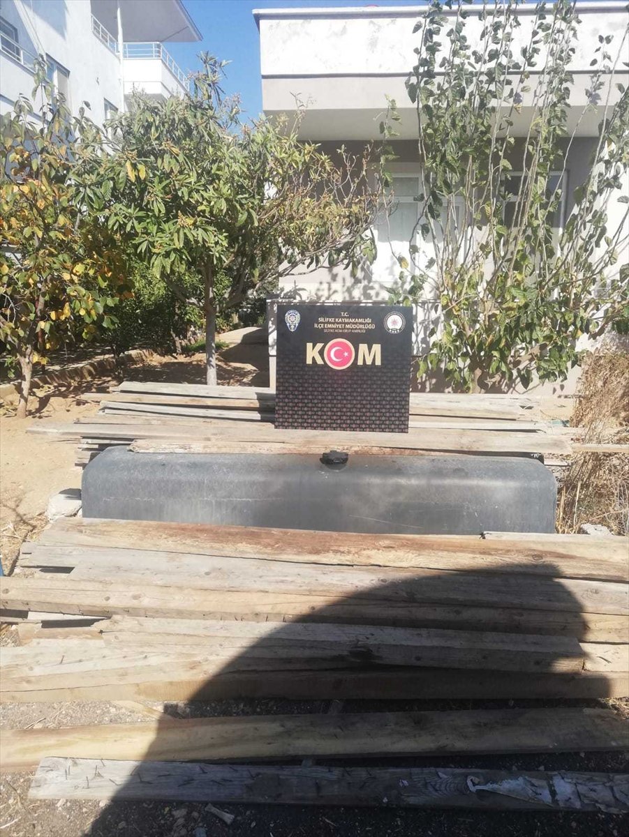 Mersin'de 2 Bin 413 Litre Kaçak Akaryakıt Geçirildi