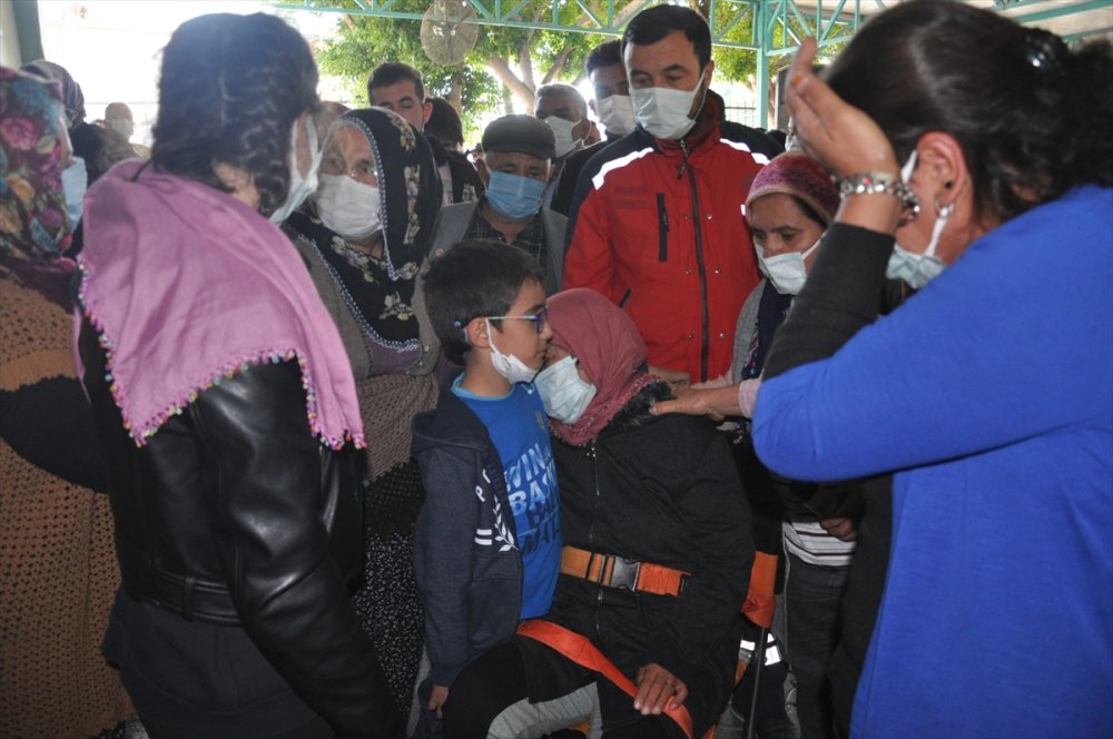 Tarsus'ta Şehit Celal Esen Toprağa Verildi