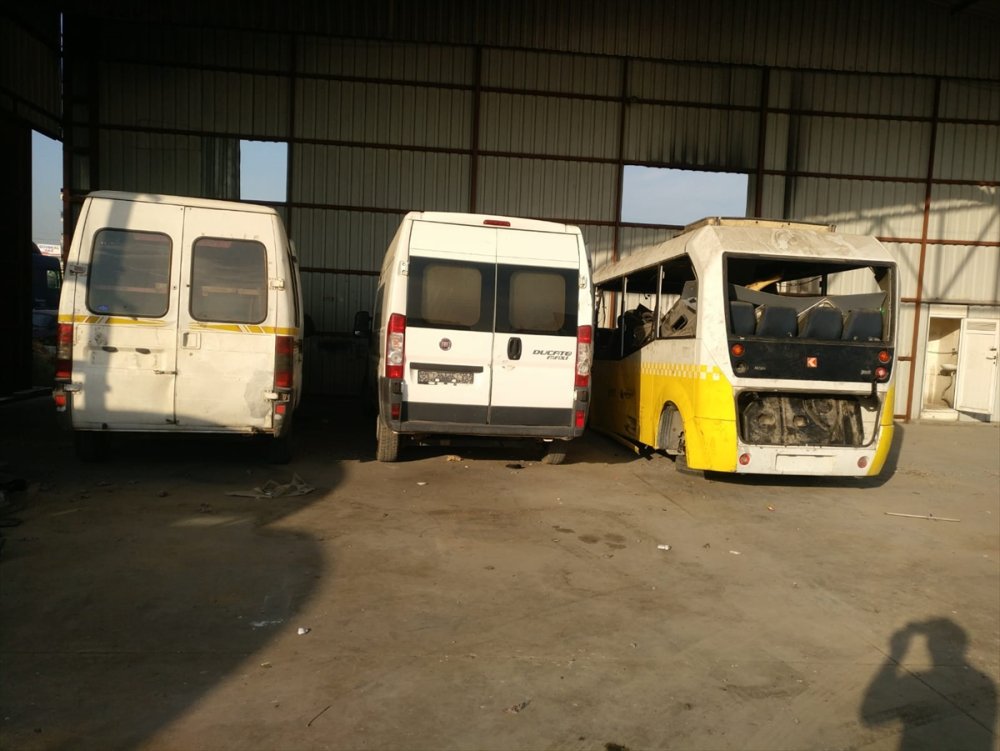 Mersin'de Hacizli Araçların Parçalarını Satan Şüpheli Yakalandı