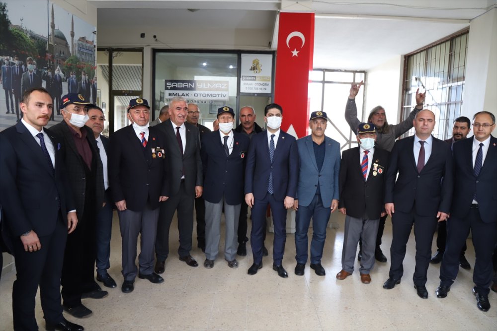 MHP'den Aksaray Muharip Gaziler Derneğine Ziyaret