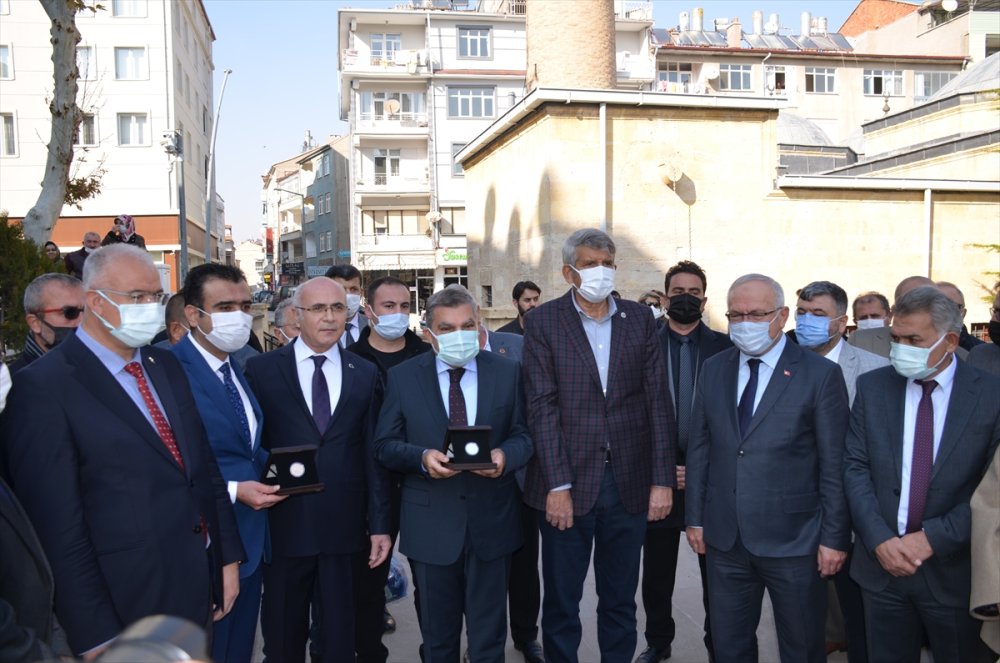 Yunus Emre Yılı İçin Hatıra Para Basıldı