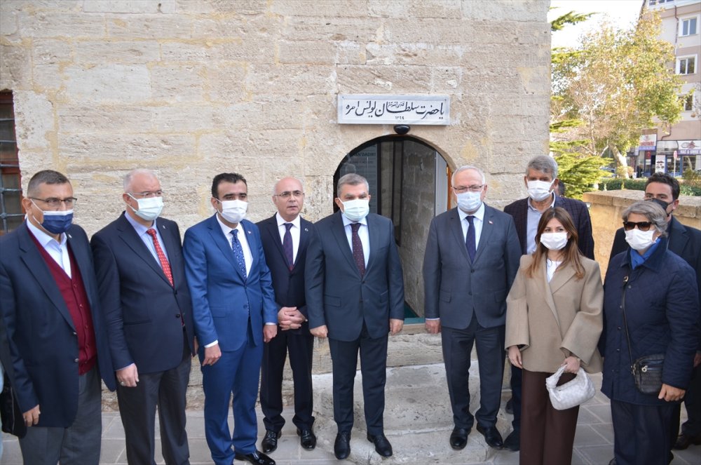 Yunus Emre Yılı İçin Hatıra Para Basıldı