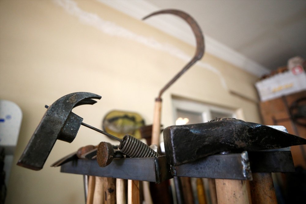 Usta Ellerdeyken Tarihe Karışan Aletler Koleksiyon Oldu