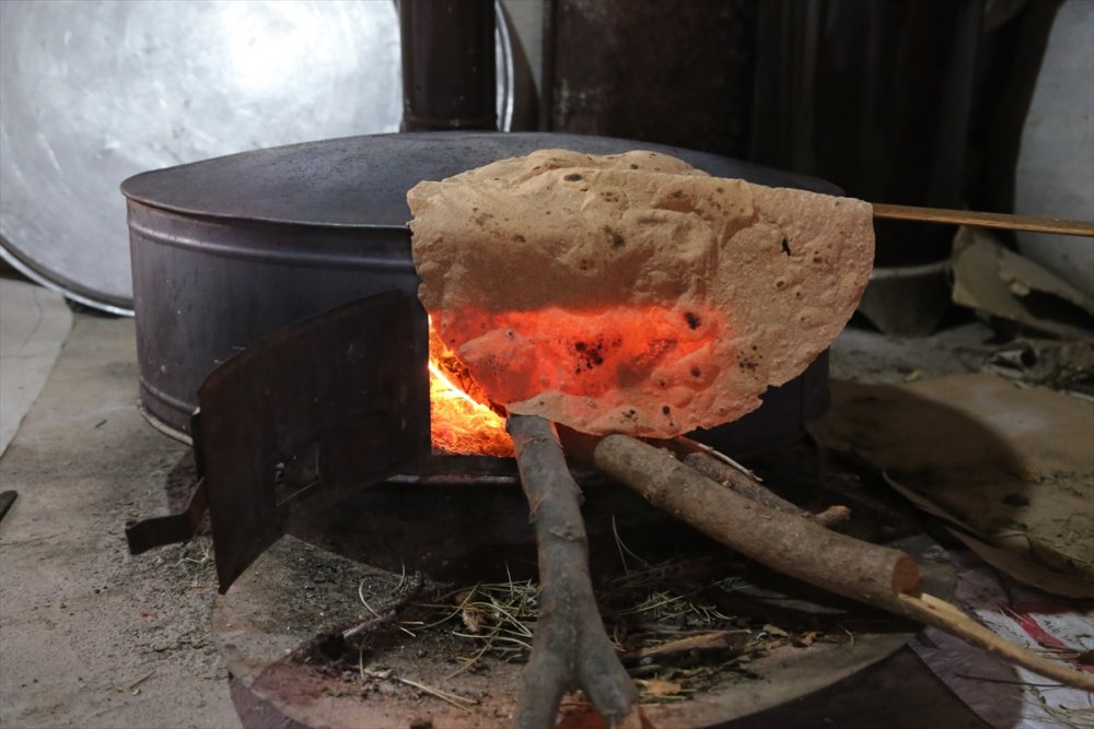Yaban Armutlarının Yufkaya Dönüşüm Hikayesi